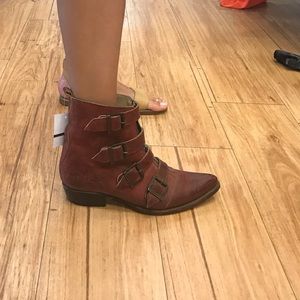 Red smelter Freebird boots